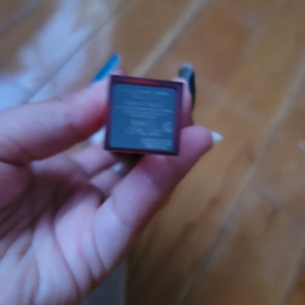 NWT BurberryLiquid Lip VelvetNo. 41 Military Red - Picture 5 of 8